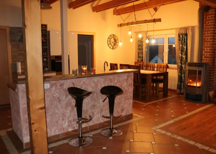 Helle, Offene Dachgeschosswohnung Mit Terrasse