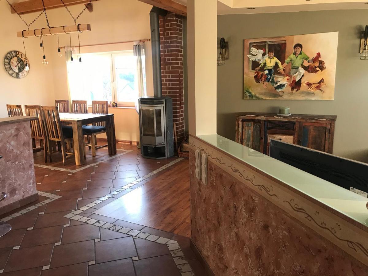 Helle, Offene Dachgeschosswohnung Mit Terrasse *